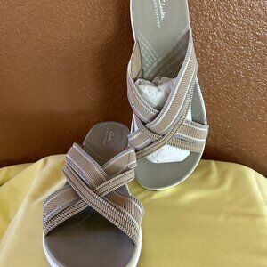 Clarks Women's Cloudsteppers Mira Isle Sandals - Size 10